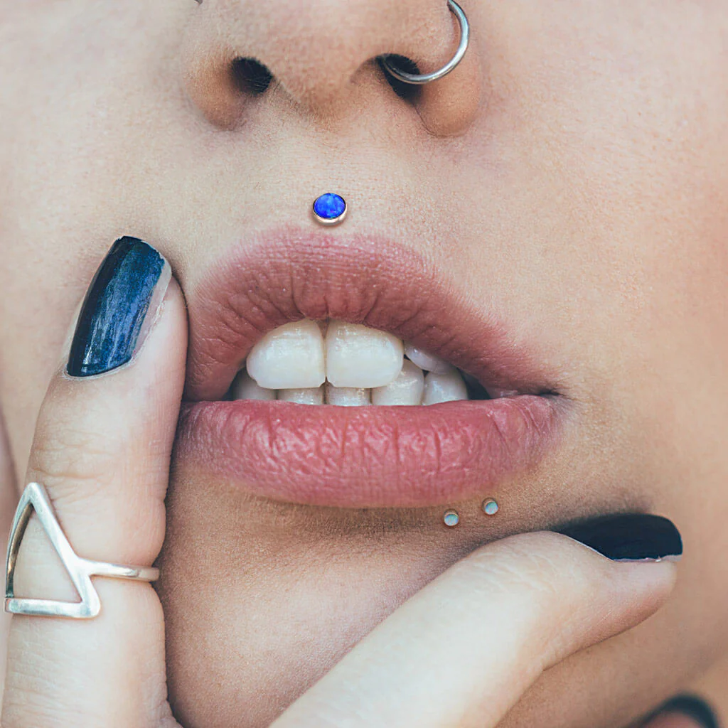 Labret Opal Round Silver - Image 6