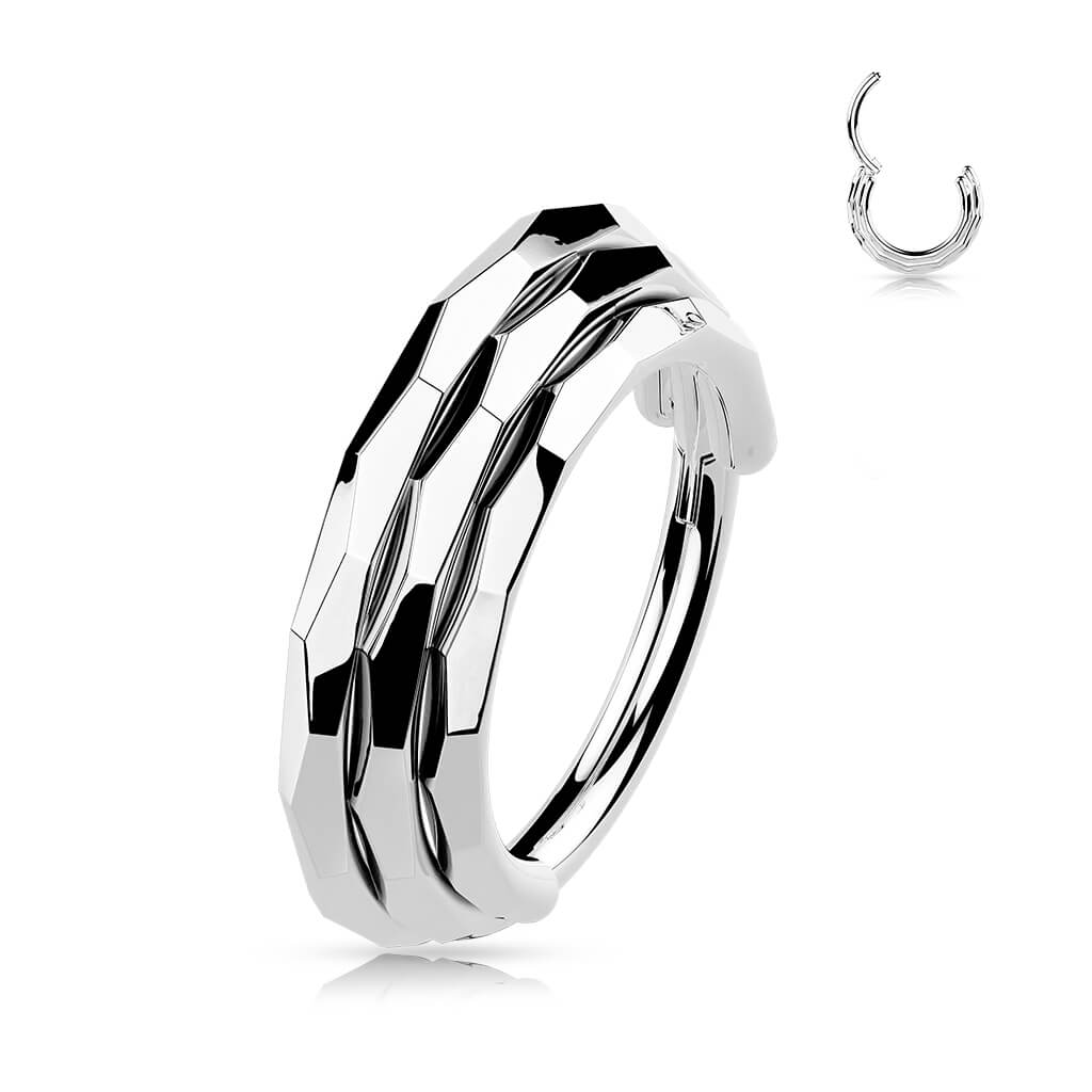 Titanium Ring Triple row Clicker - Image 7